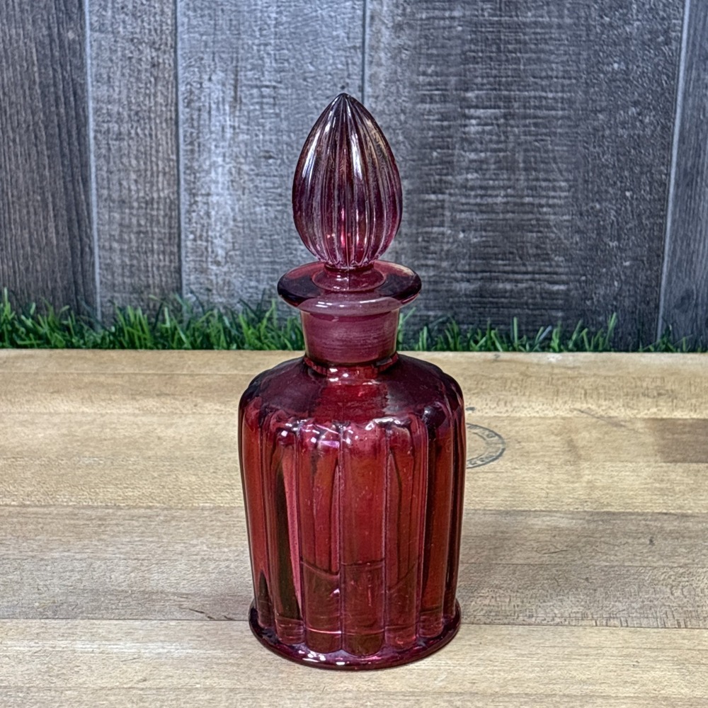 Vintage Bohemian Cranberry Glass Perfume Scent Bottle Ribbed Stopper Vanity